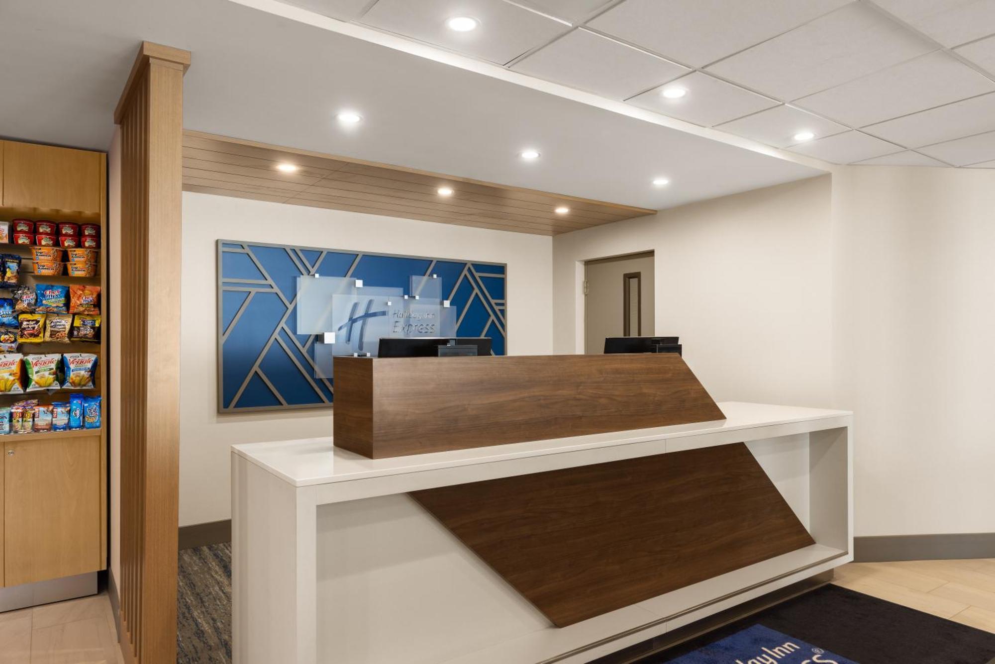 Holiday Inn Express Danbury I-84, An Ihg Hotel Dış mekan fotoğraf