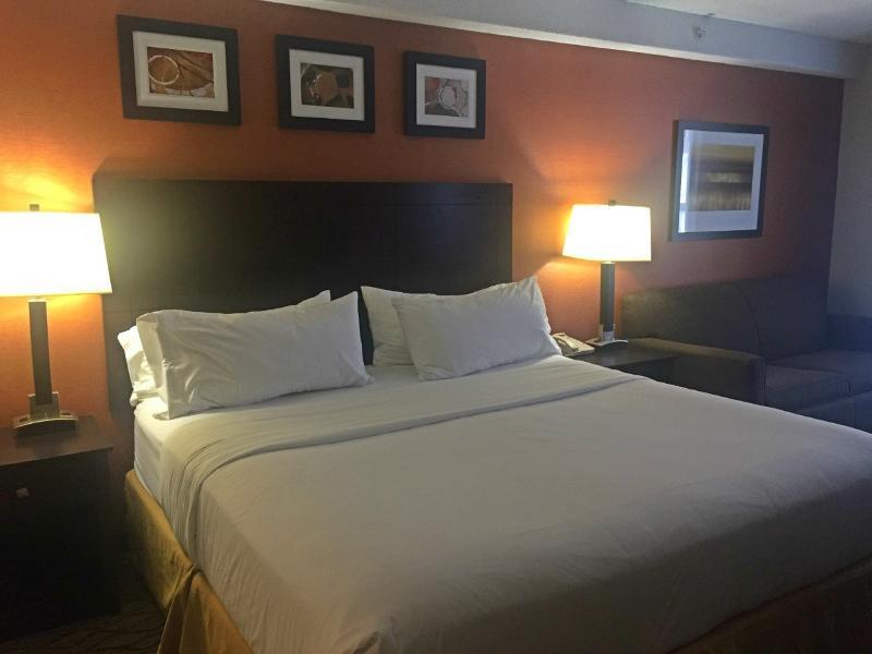 Holiday Inn Express Danbury I-84, An Ihg Hotel Dış mekan fotoğraf