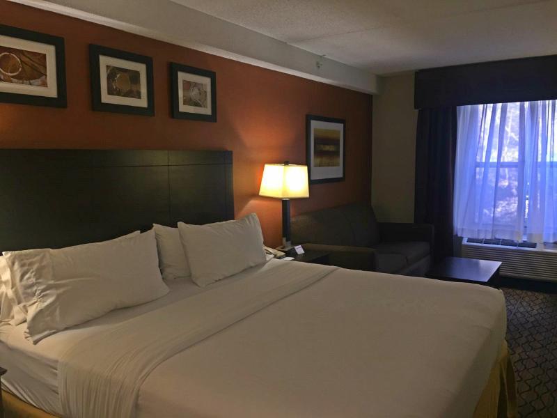 Holiday Inn Express Danbury I-84, An Ihg Hotel Dış mekan fotoğraf